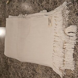Uncommon James Cream Fringe Throw Blanket 65" x 50"  Like new.